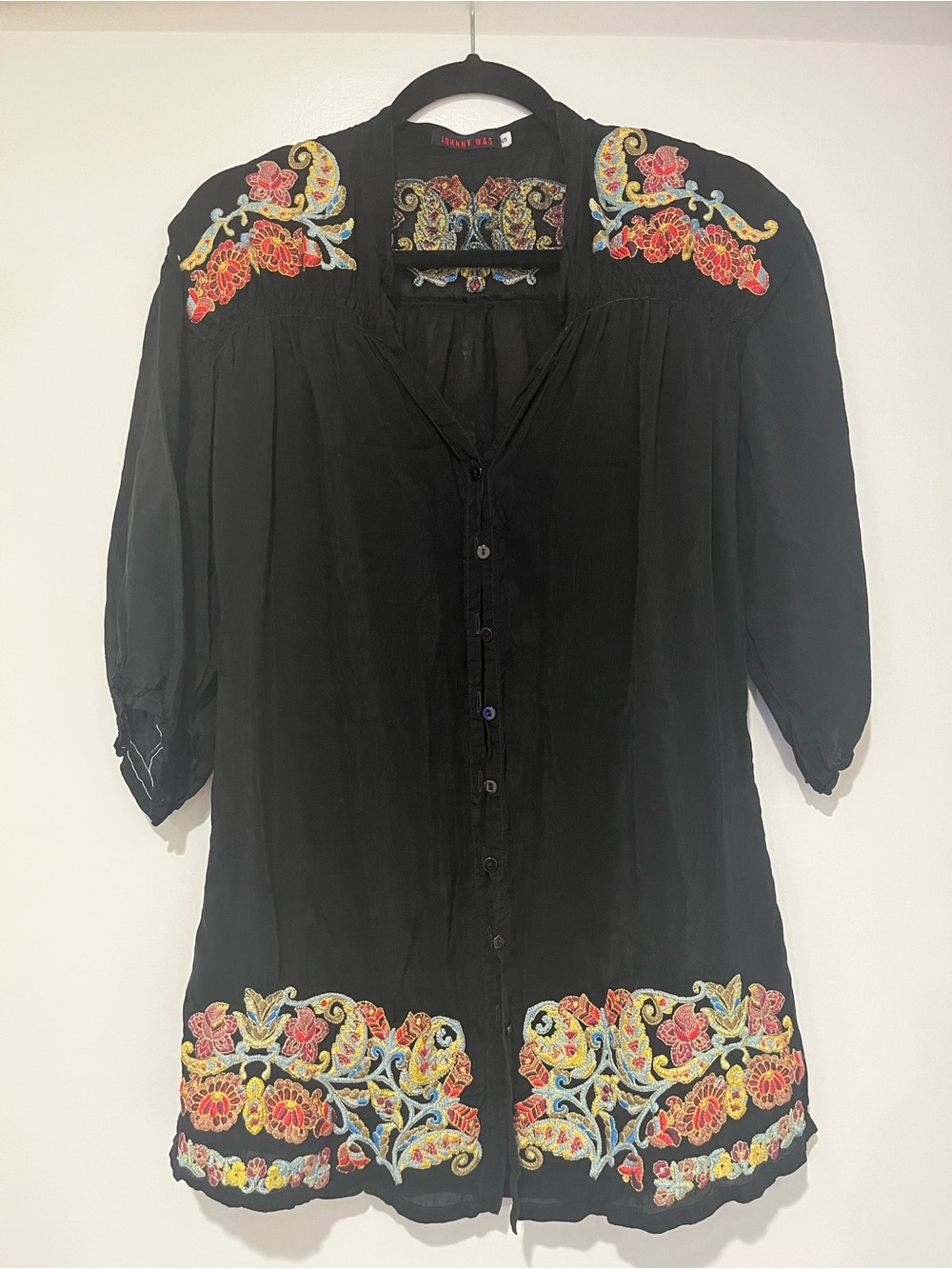 Johnny Was Embroidered Black Boho Button-Front Women's Top with Pockets